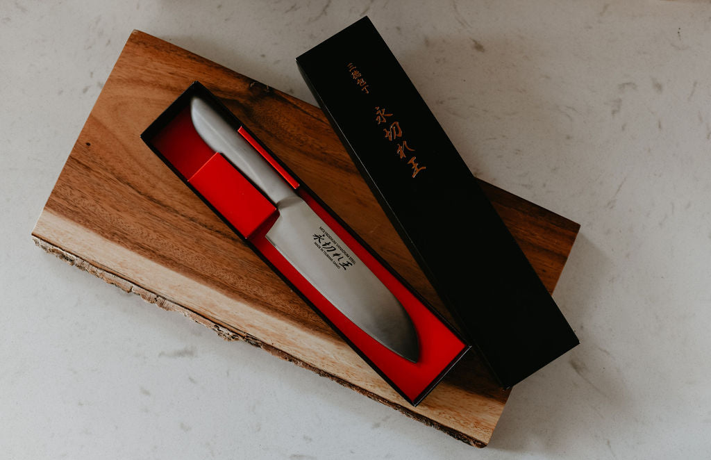 Sanjo Craft Japanese Chef Knife 7 Inch Stainless Steel All-In-One Never Sharpen Kitchen Knife