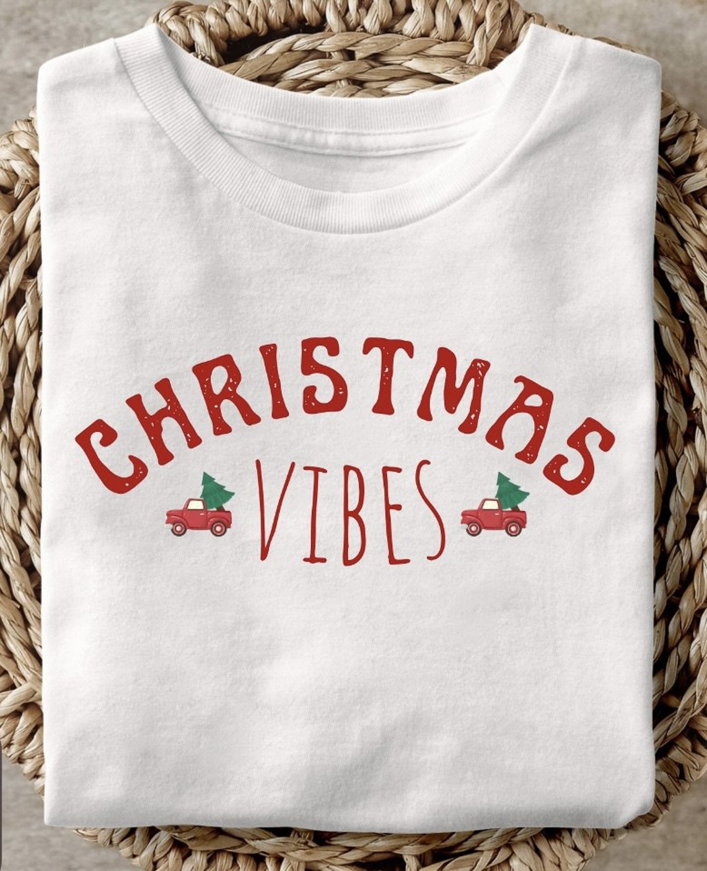 Christmas Vibes Tee
