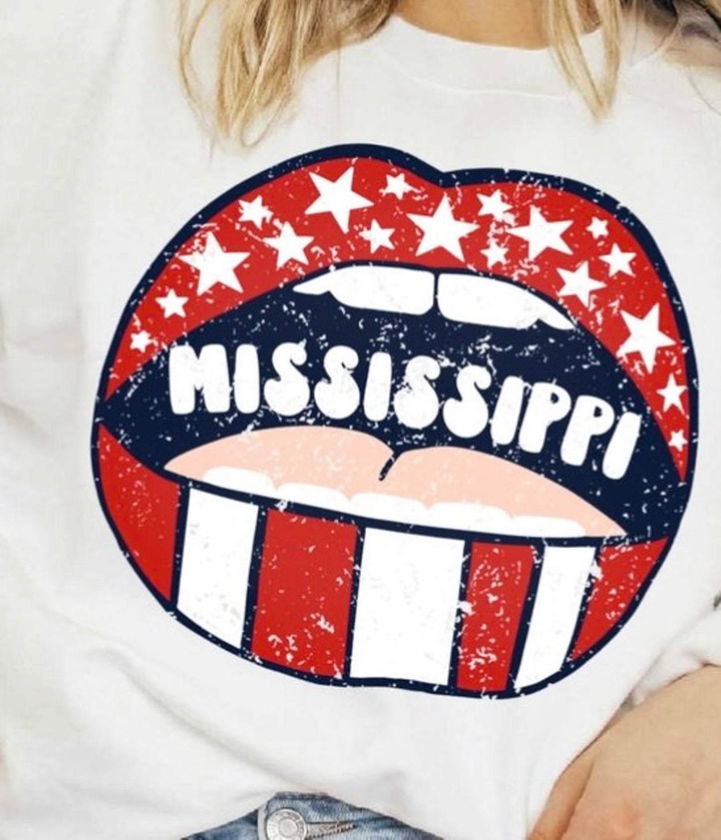 Custom State Name Distressed Lips Tees