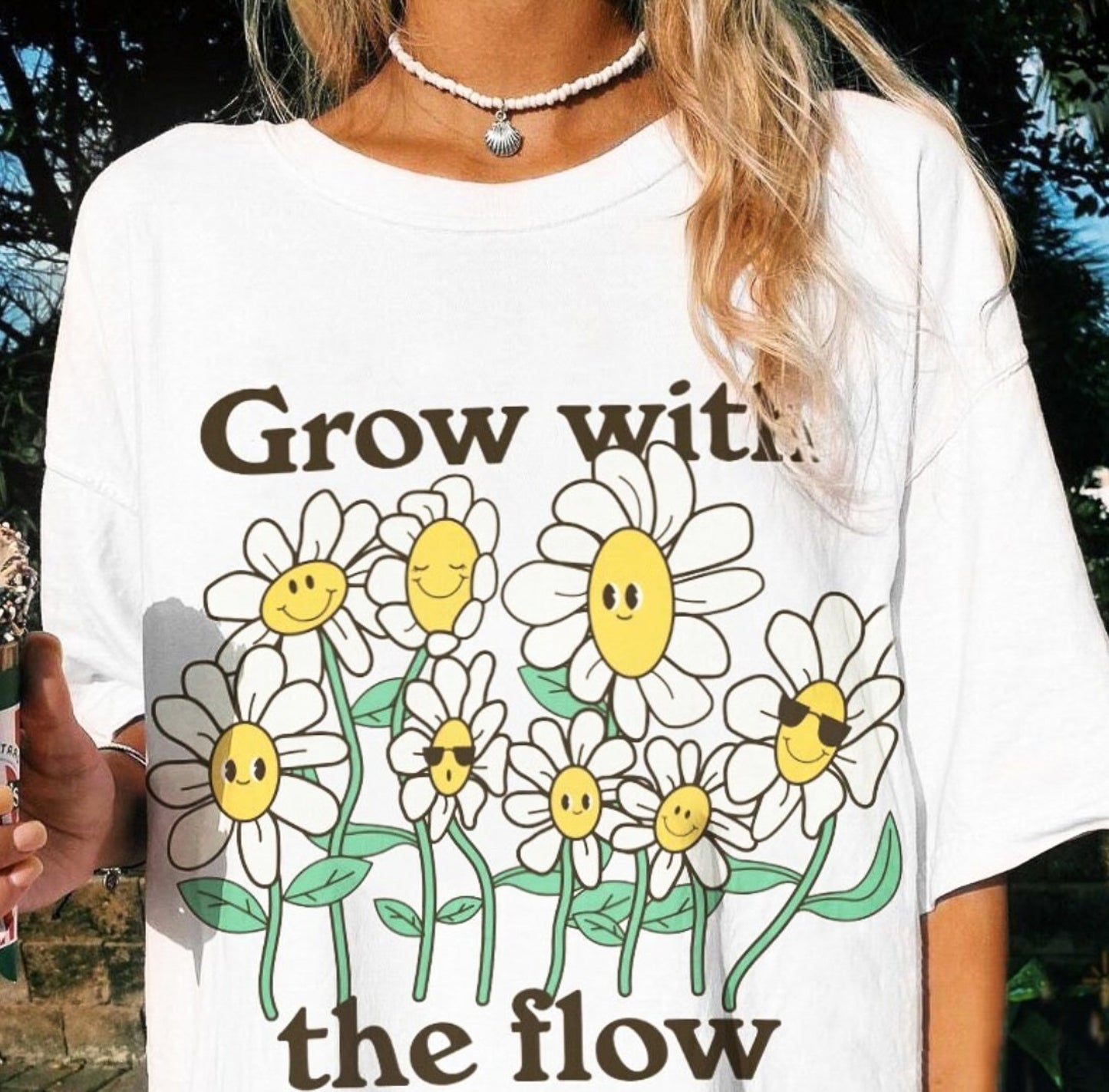 Grow With The Flow Smiley Flowers Tee