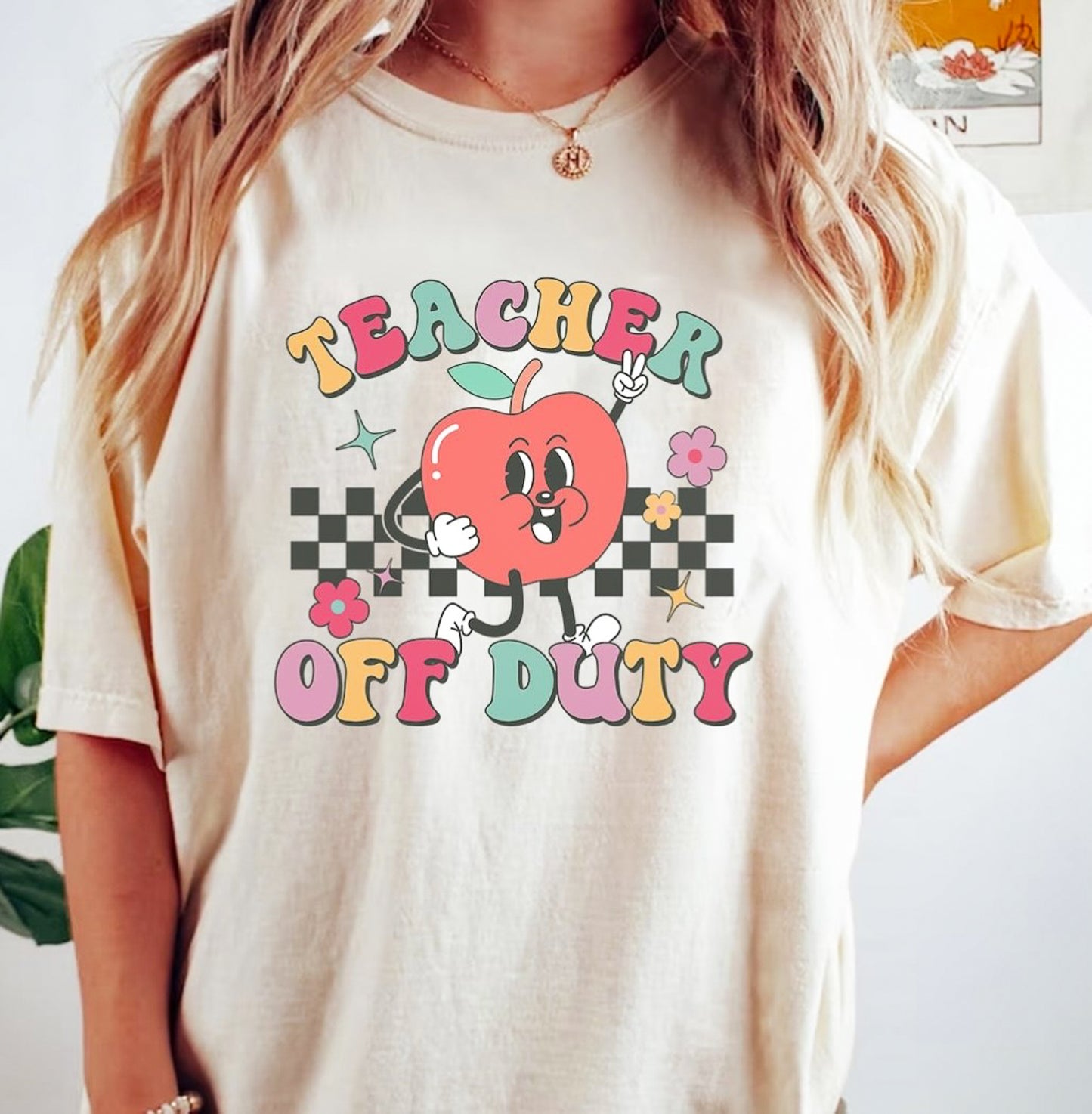Teacher Off Duty Apple With Checkered Background Tee