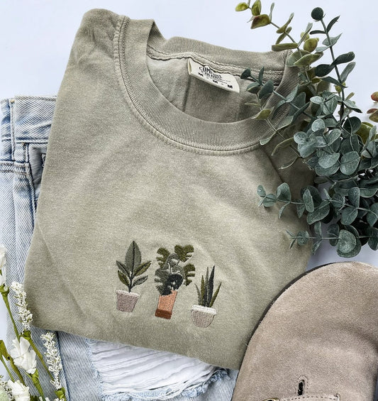 3 Plants Embroidered Crew Sweatshirt