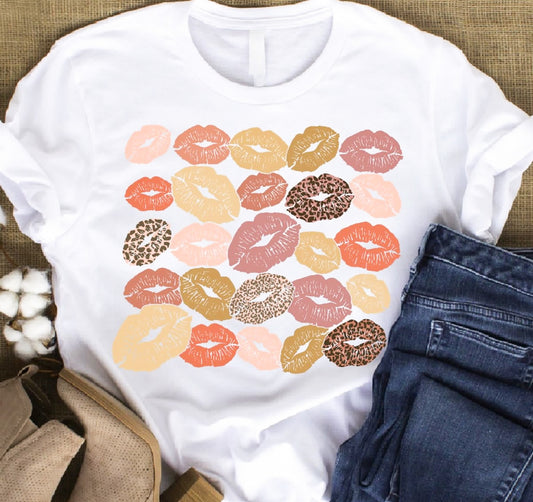 Lip Kisses Tee