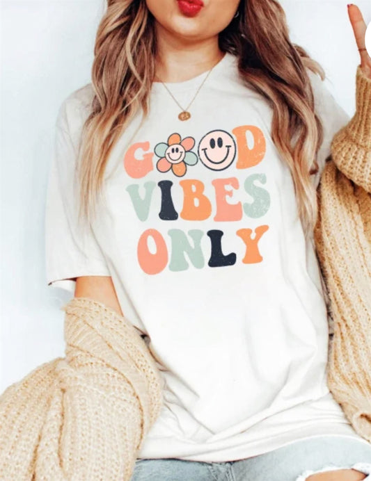 Good Vibes Only Tee