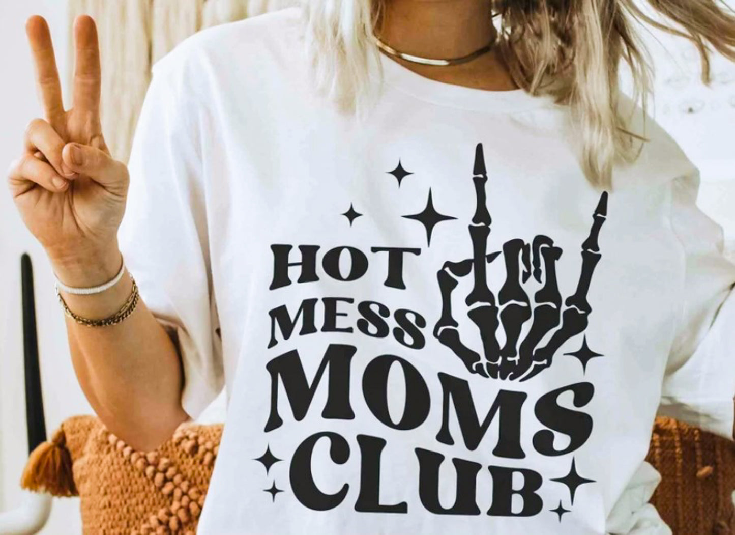 Hot Mess Moms Club Tee