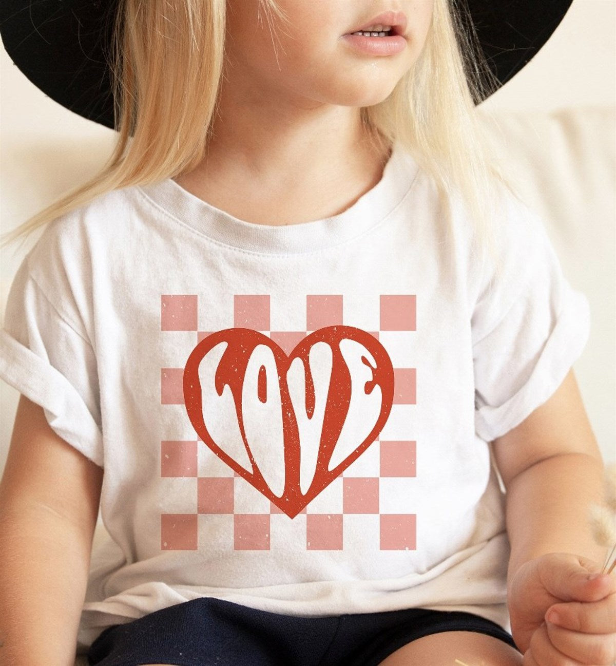 Love In Heart With Checkered Background Tee