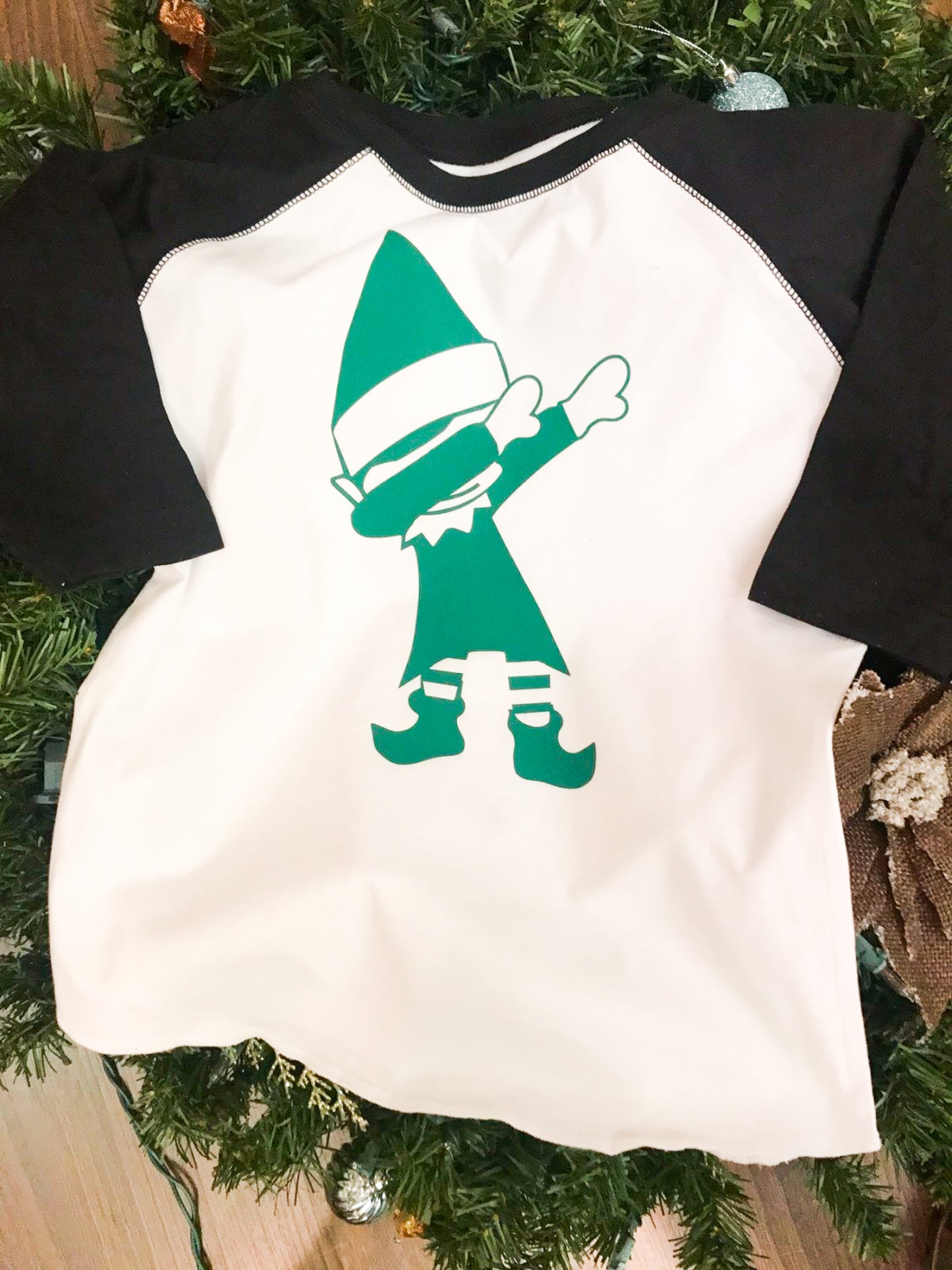 Dabbing Elf Youth Holiday Raglan