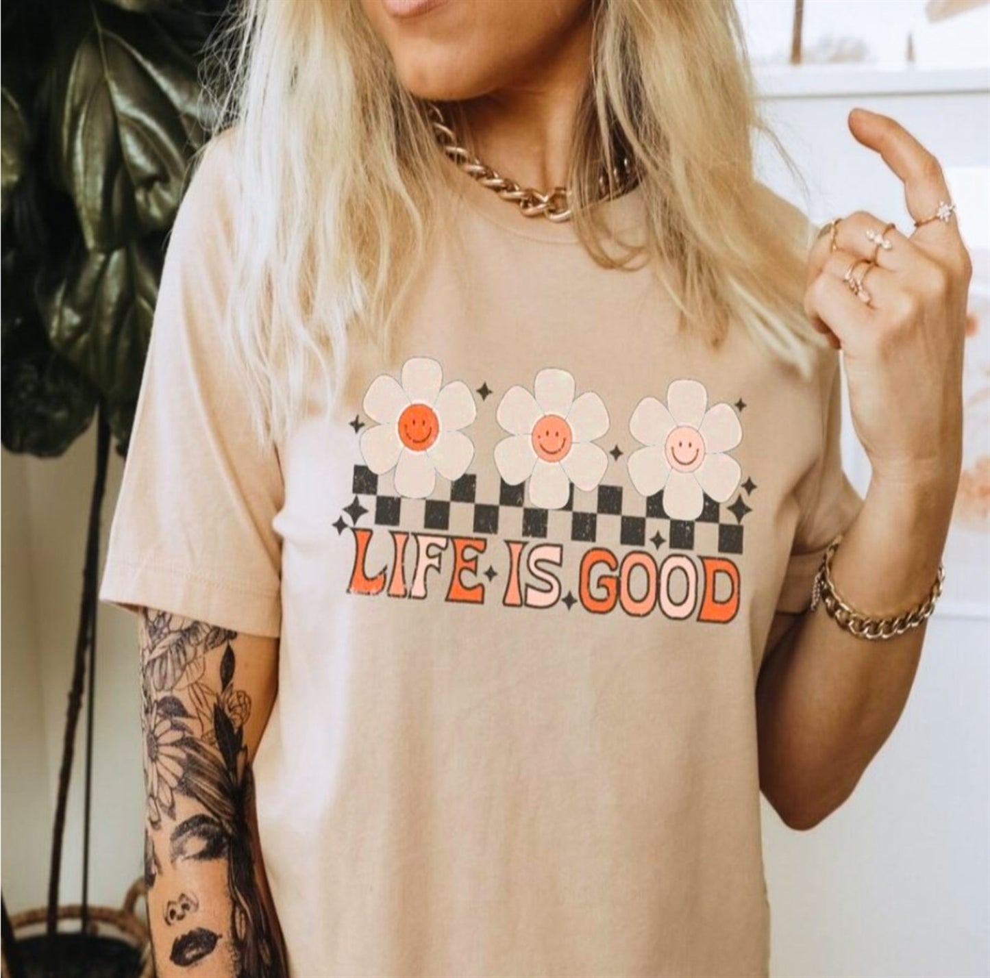 Life Is Good With Flowers Checkered Tee